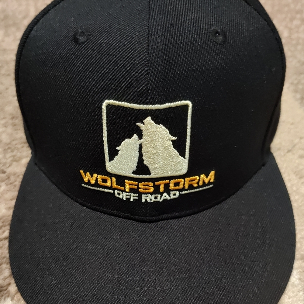 RARE- Wolfstorm Off- Road Black Lid